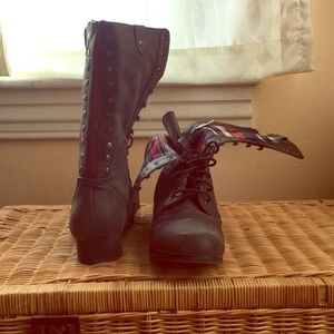 Steve Madden combat boots